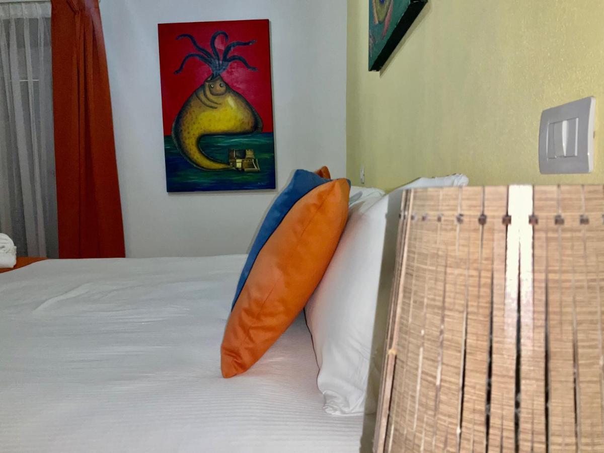 'A Room De' Scugnizzi Napels Buitenkant foto
