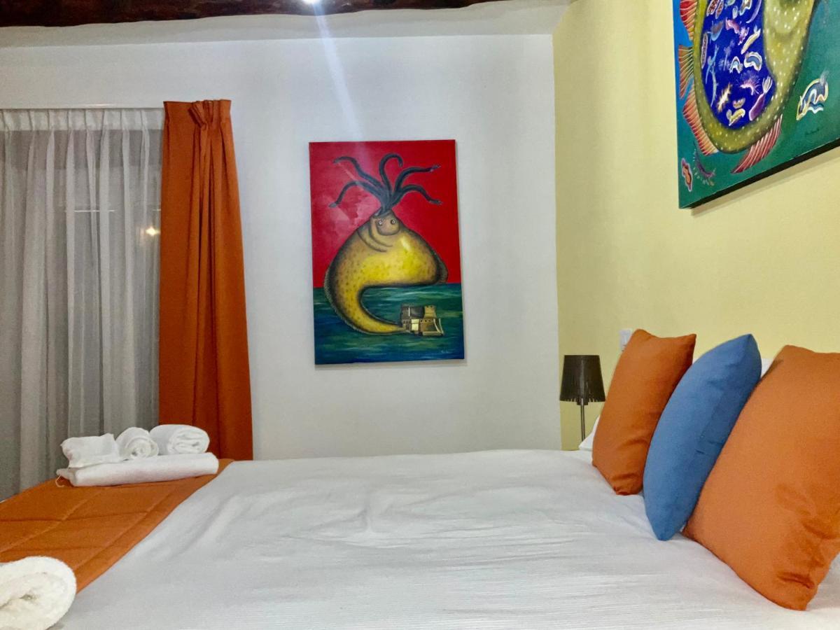 'A Room De' Scugnizzi Napels Buitenkant foto