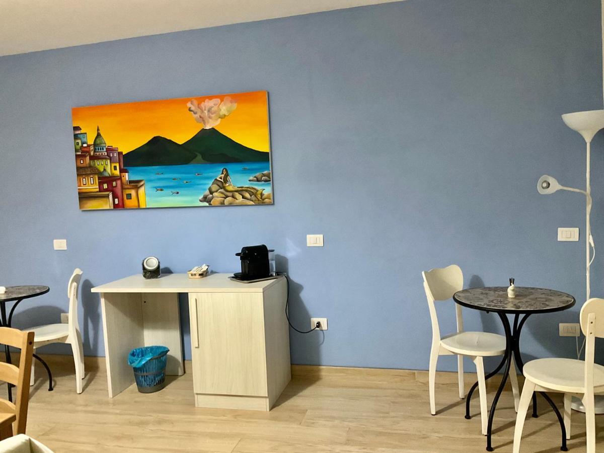 'A Room De' Scugnizzi Napels Buitenkant foto